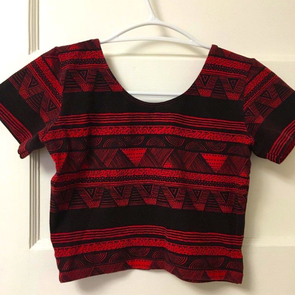 Crop T-shirt - Picture 1 of 2